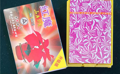 文化传承与多元价值：巴楚纸牌的现代发展与应用探索