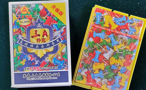 巴楚扑克批发采购指南与产品质量识别要点解析